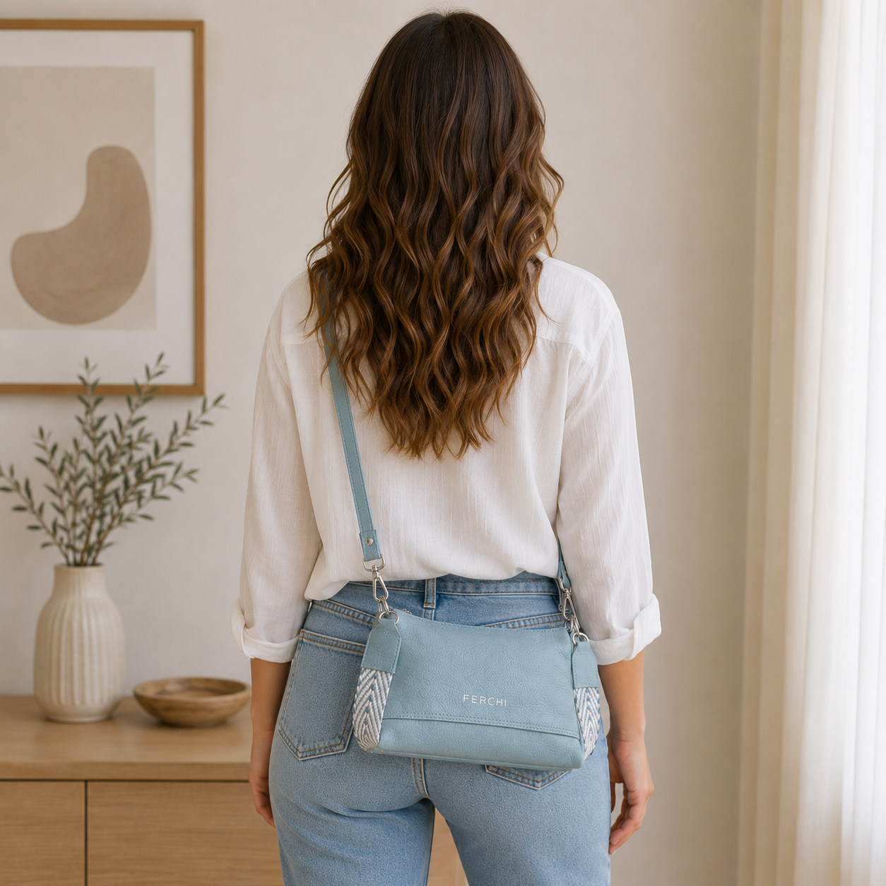 Bolso de piel color turquesa