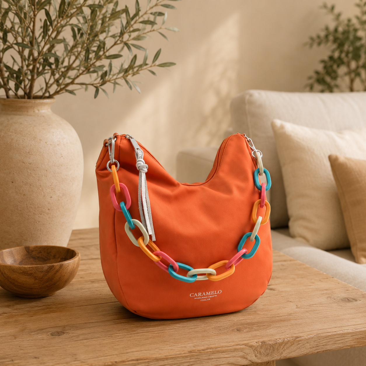 Bolso de hombro naranja
