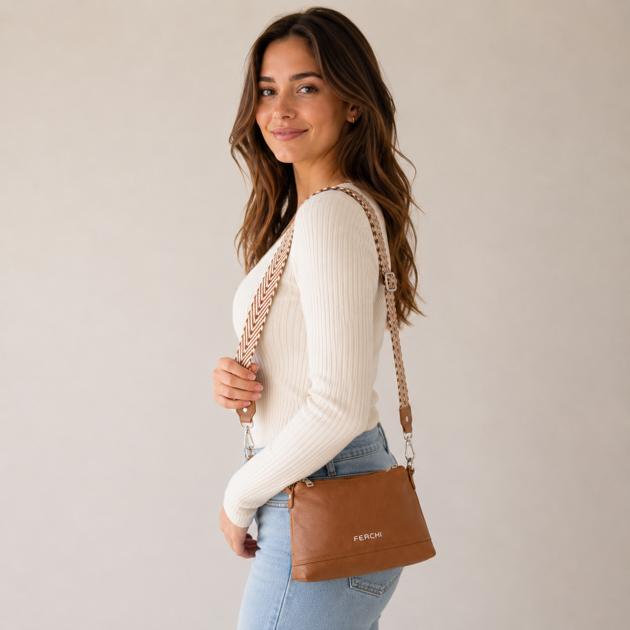 Bolso de piel marrón