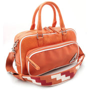 Bolso de piel naranja