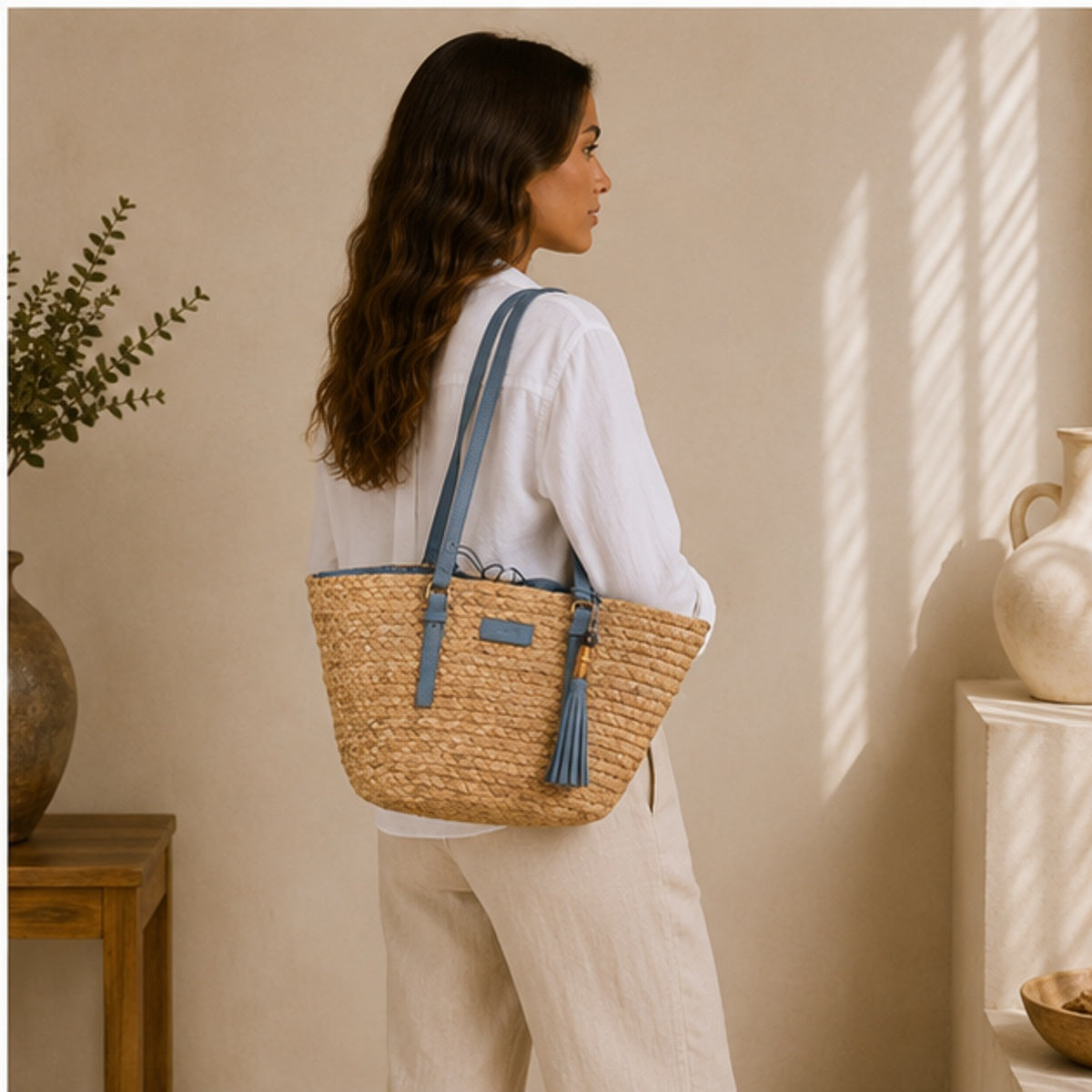 bolso de mano tejido azul