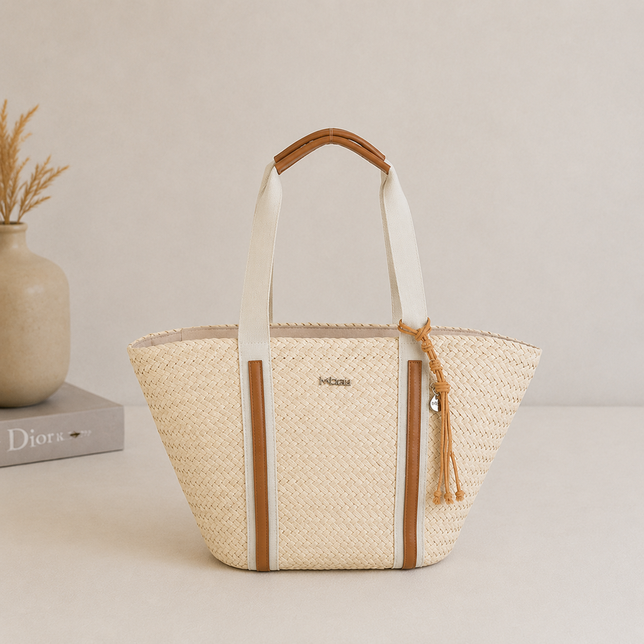 bolso de mano marrón
