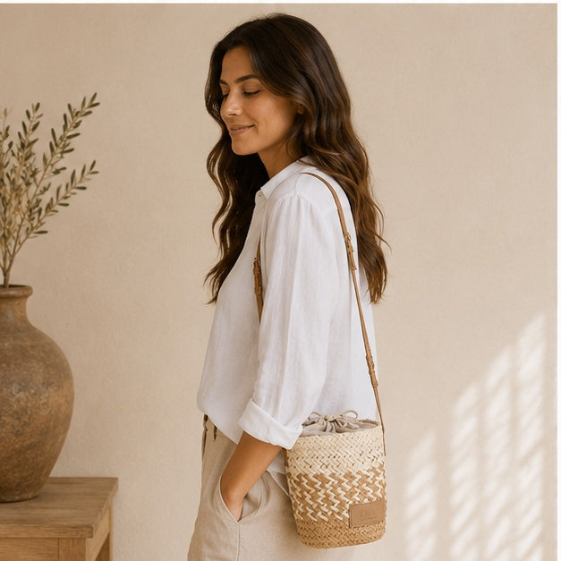 Bolso de hombro beige