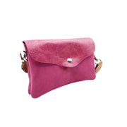 Bolso de piel fucsia