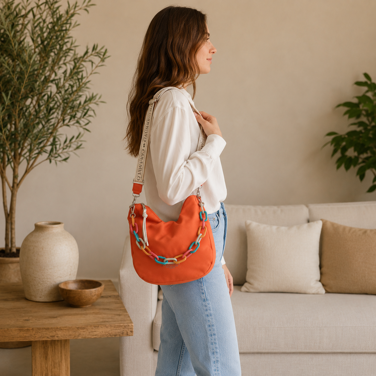 Bolso de hombro naranja
