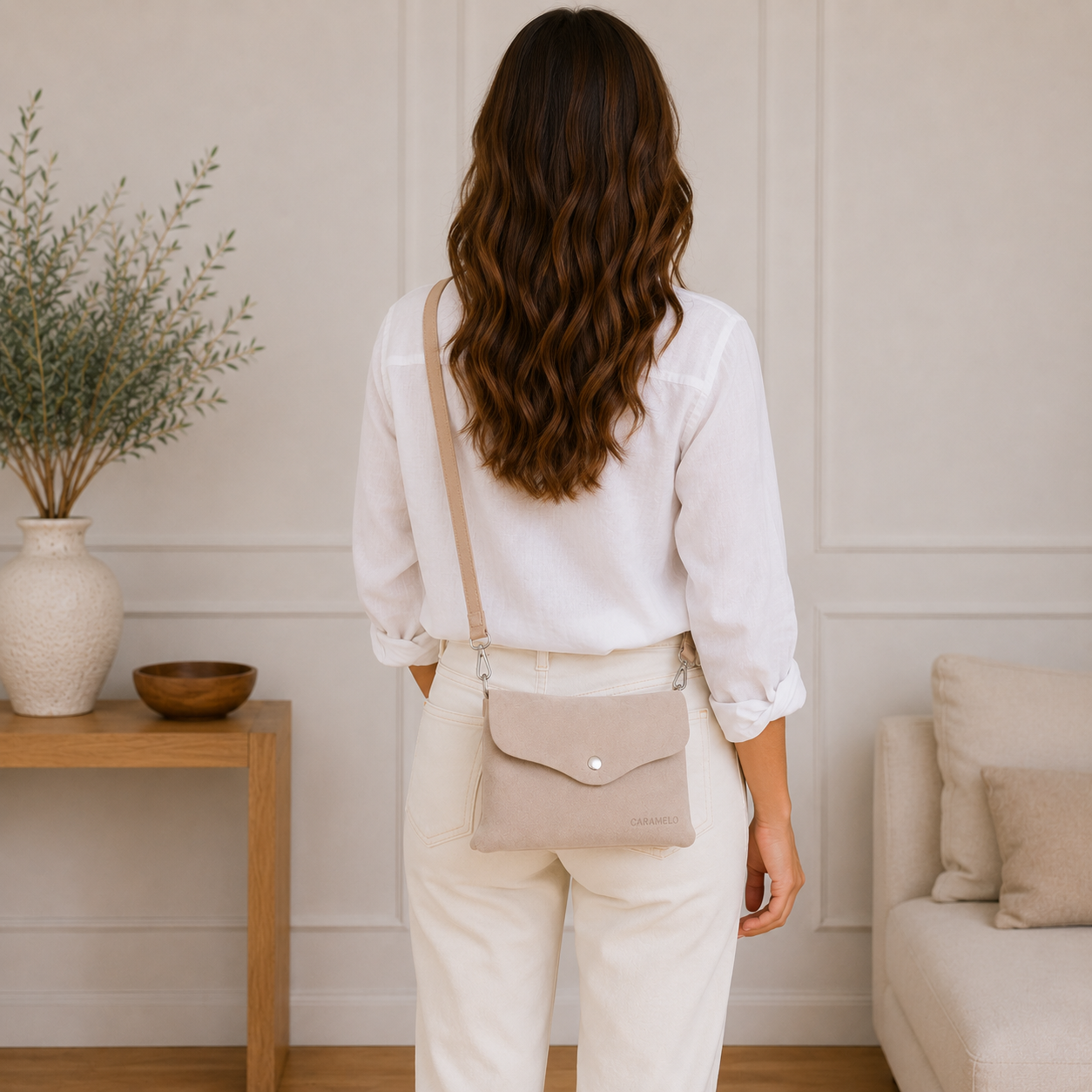 Bolso de hombro beige