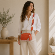 bolso de cuero naranja