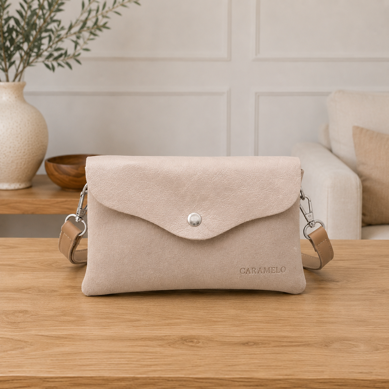 Bolso de hombro beige